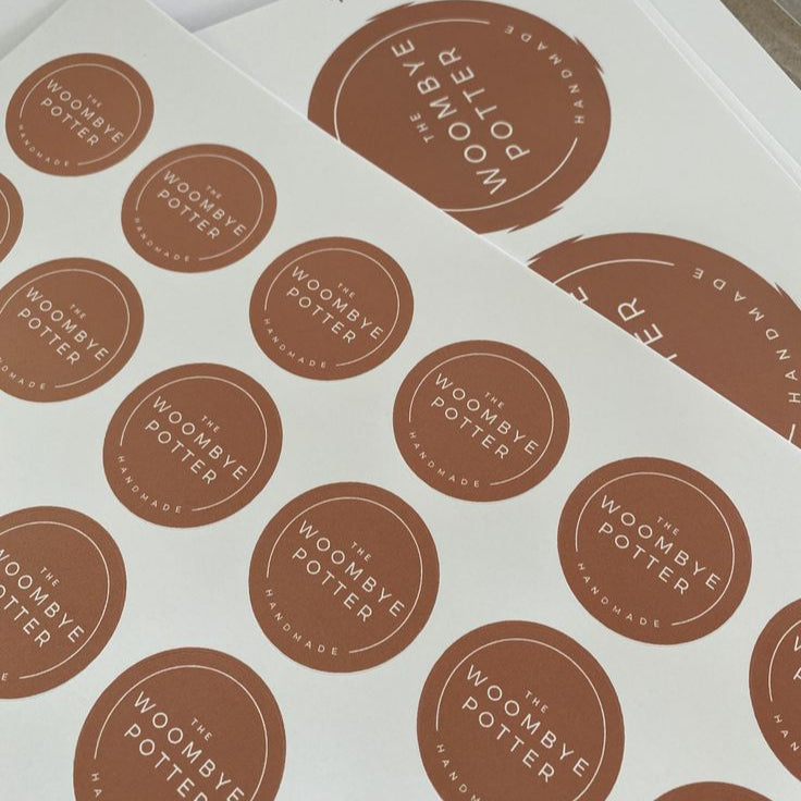 Lyft ditt varumärke med NQ Labels etiketter till företag